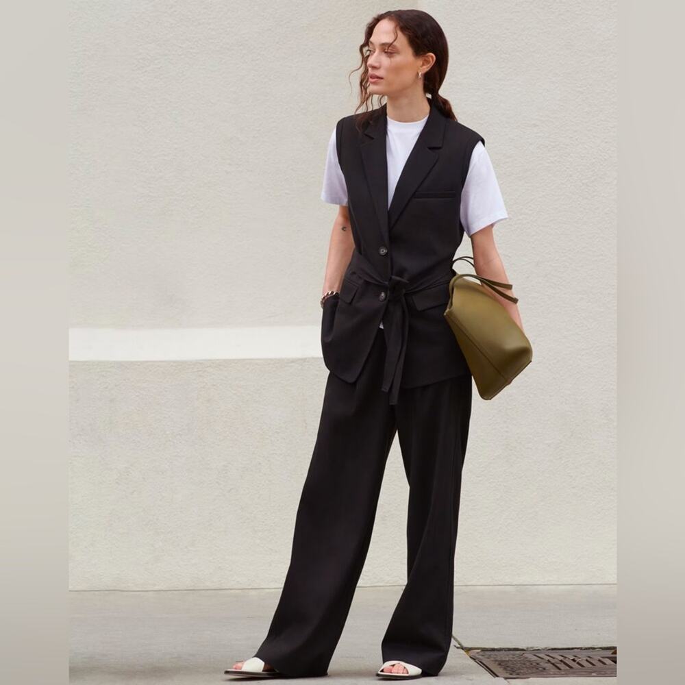 Everlane TENCEL Sleeveless Black Blazer Vest NWT Sz 12 Buttersmooth Long Length - Picture 6 of 13